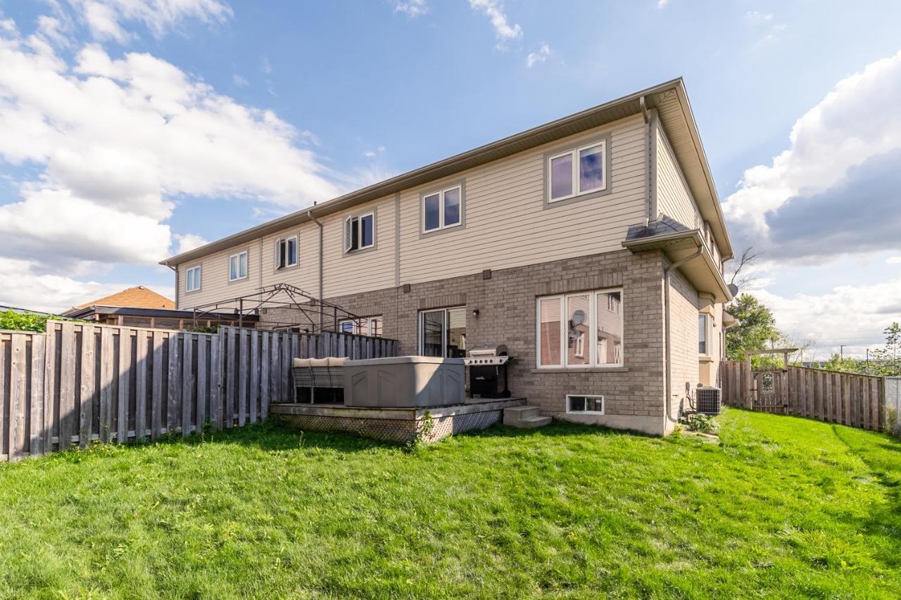 3Br 2Ba Townhomes With Hot Tub & Bbq By Globalstay Hamilton Exterior photo