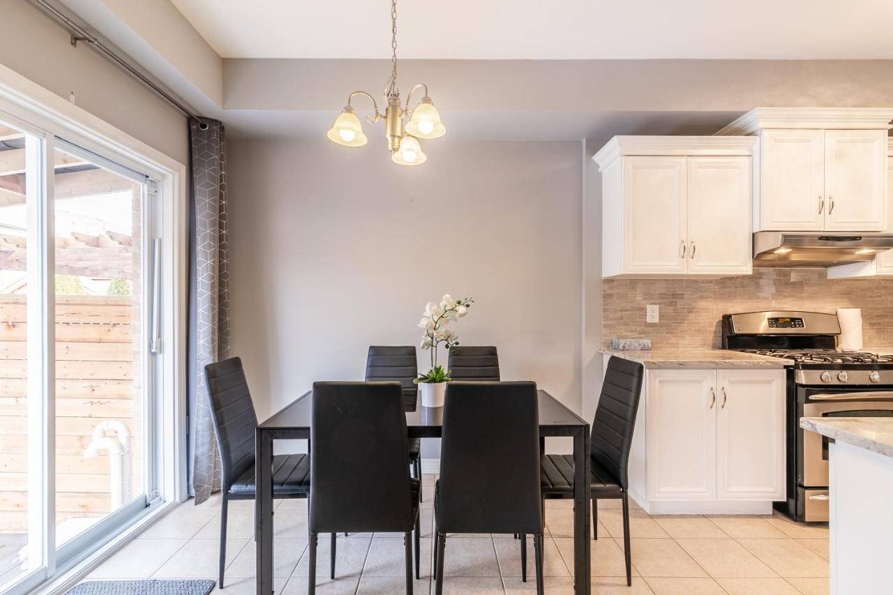 3Br 2Ba Townhomes With Hot Tub & Bbq By Globalstay Hamilton Exterior photo