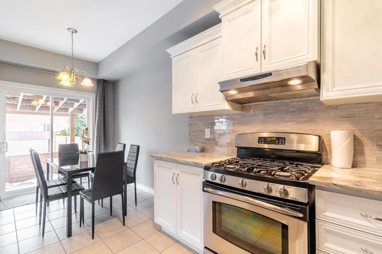 3Br 2Ba Townhomes With Hot Tub & Bbq By Globalstay Hamilton Exterior photo