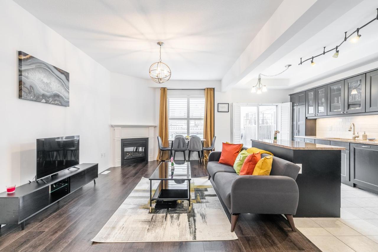 3Br 2Ba Townhomes With Hot Tub & Bbq By Globalstay Hamilton Exterior photo